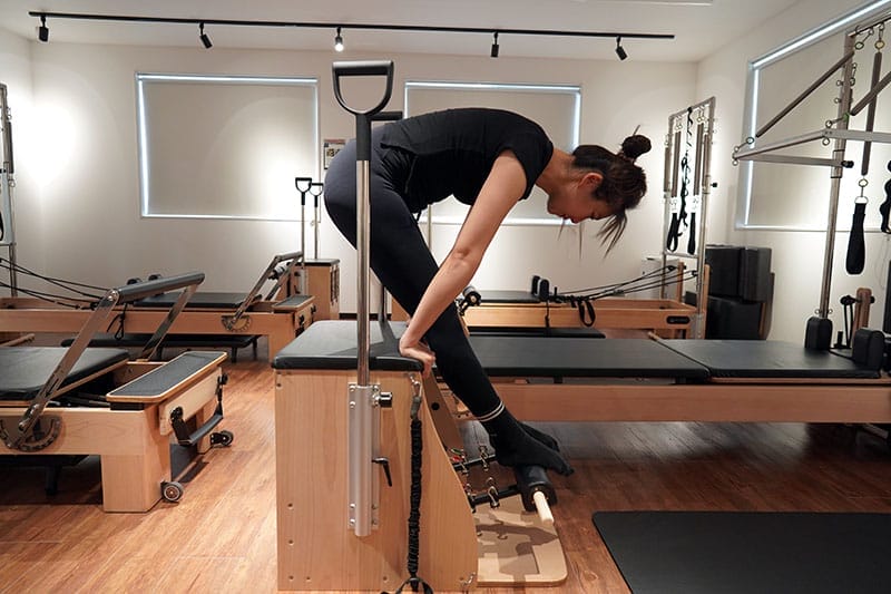 尼崎のピラティススタジオのマシンの説明-チェア