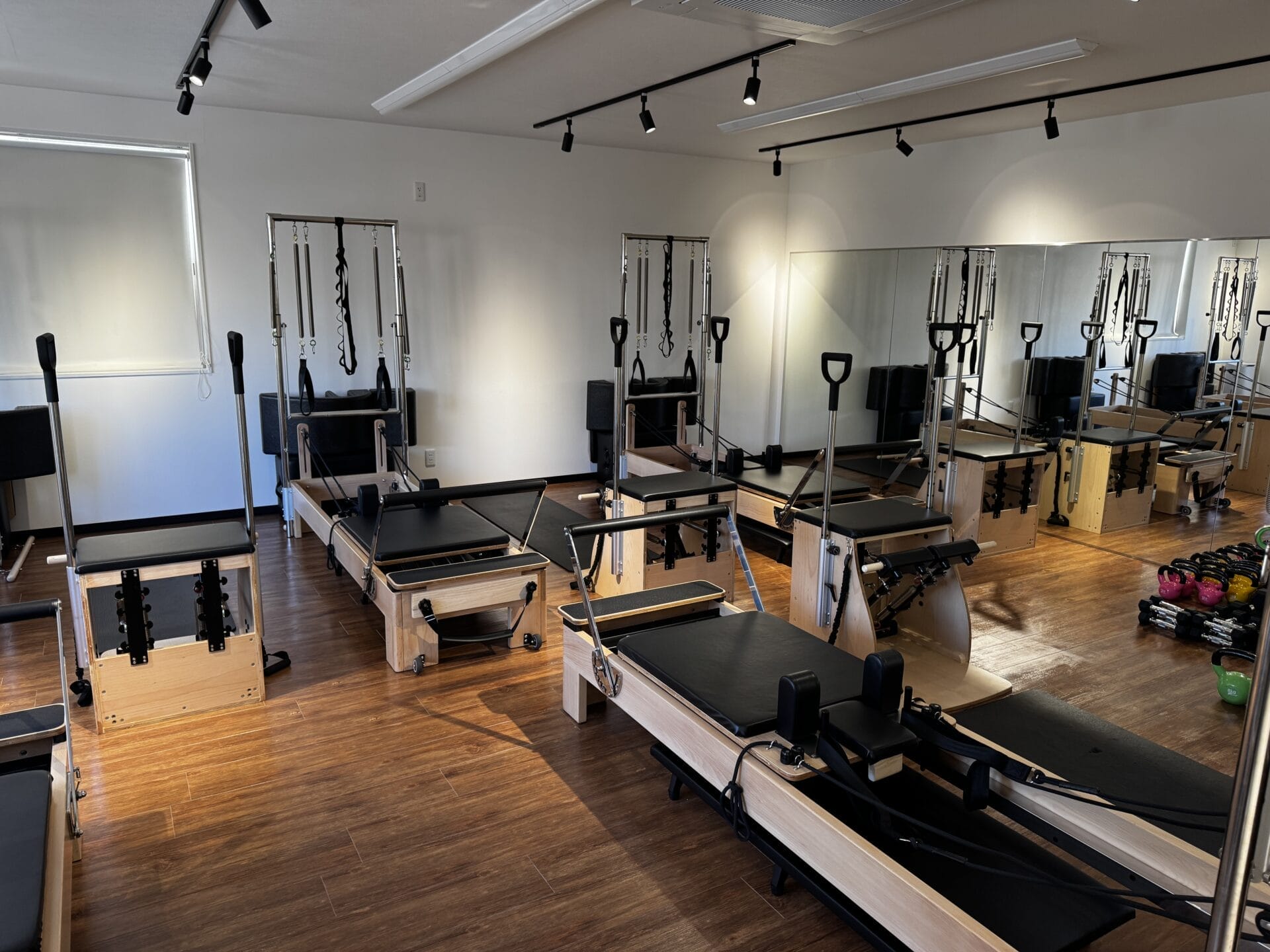 尼崎のマシンピラティスのセミパーソナルスタジオ-Rive Pilates